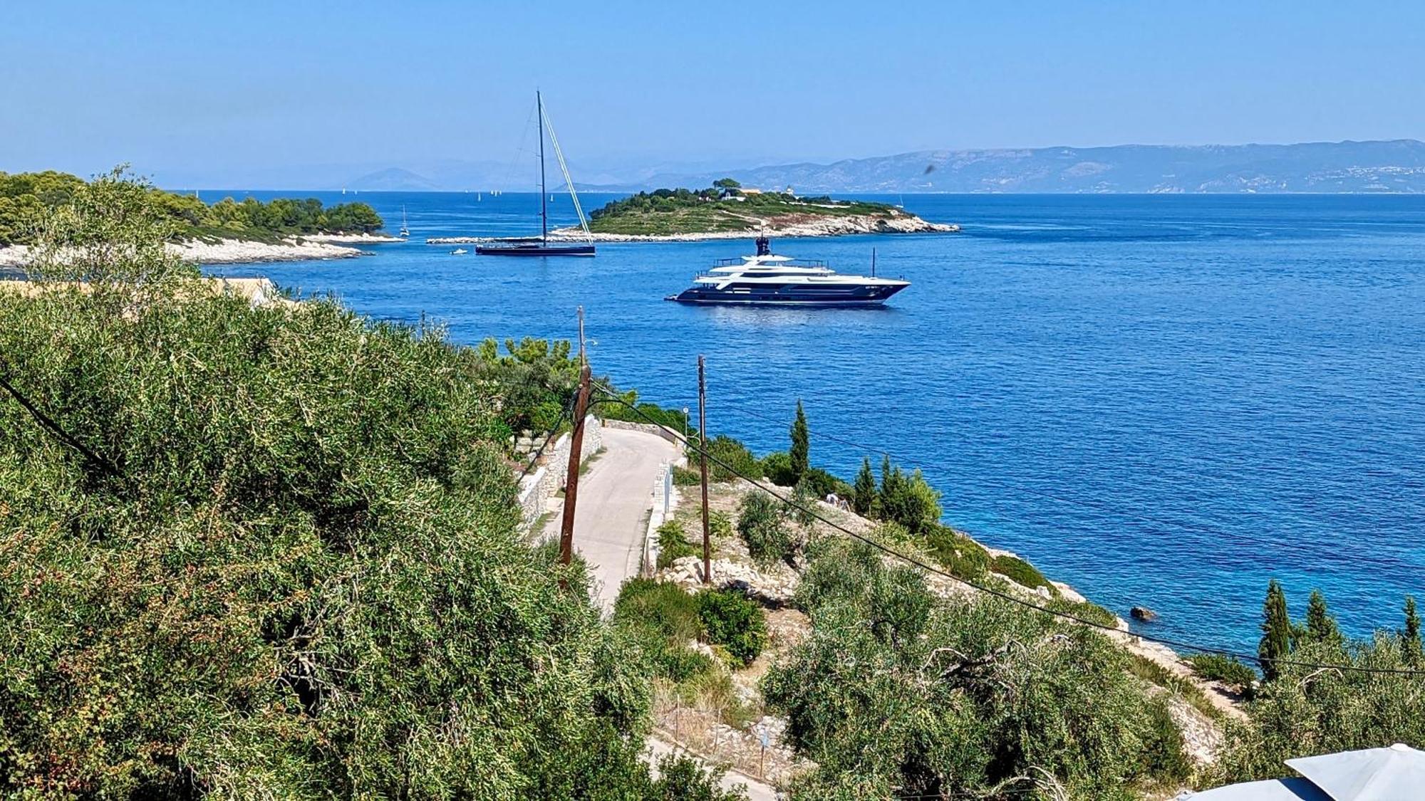 Villa Avgerini Paxos Гайос Экстерьер фото