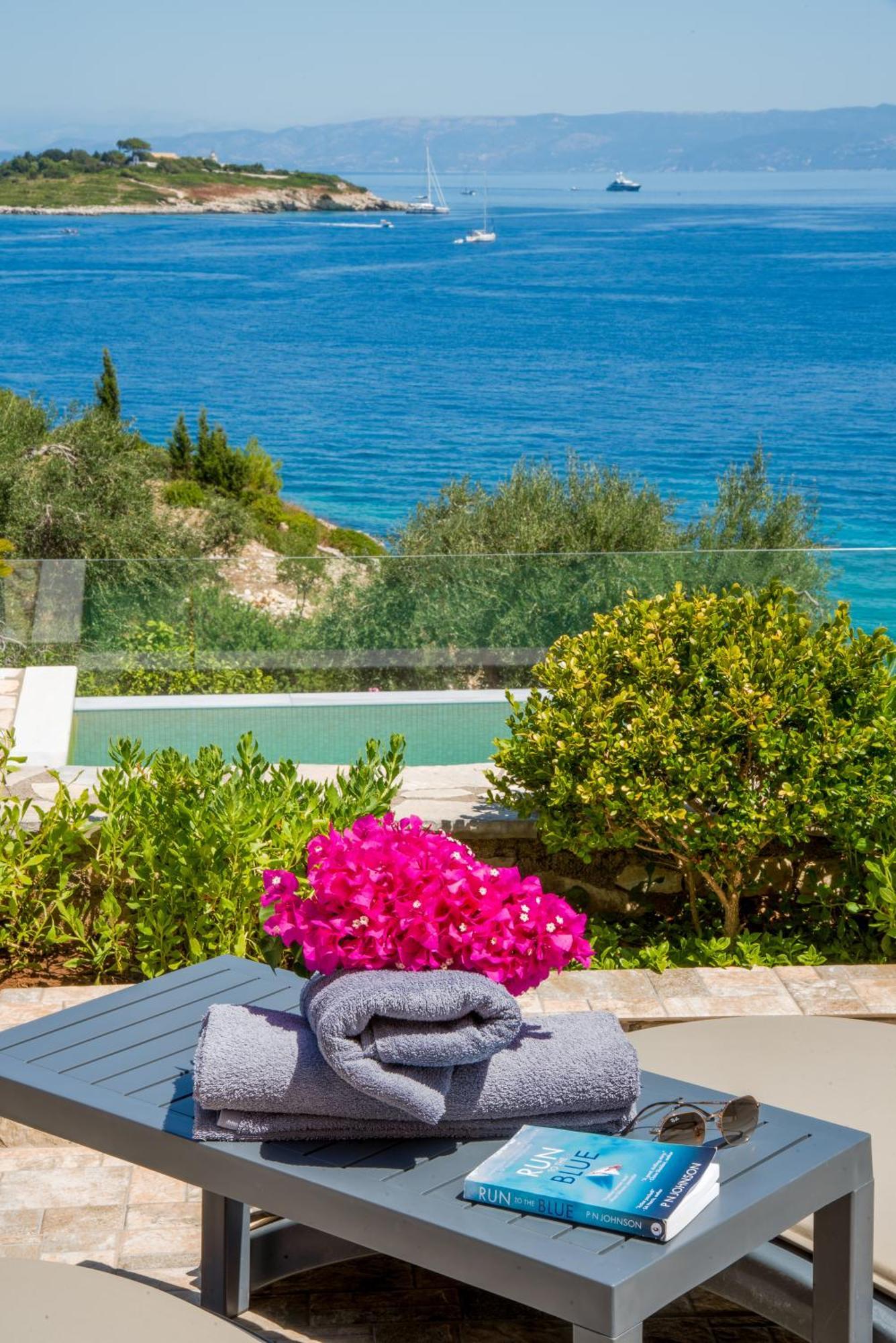 Villa Avgerini Paxos Гайос Экстерьер фото